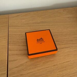 Hermès Brown Leather Iconic Bracelet